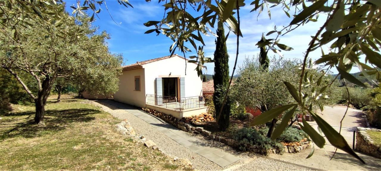 O Patio Du Mas Bed & Breakfast Callas Luaran gambar